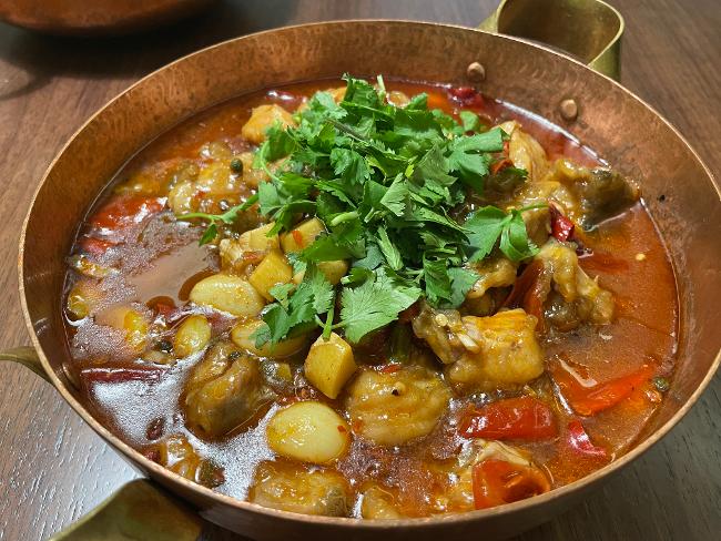 球溪大蒜烧鲶鱼